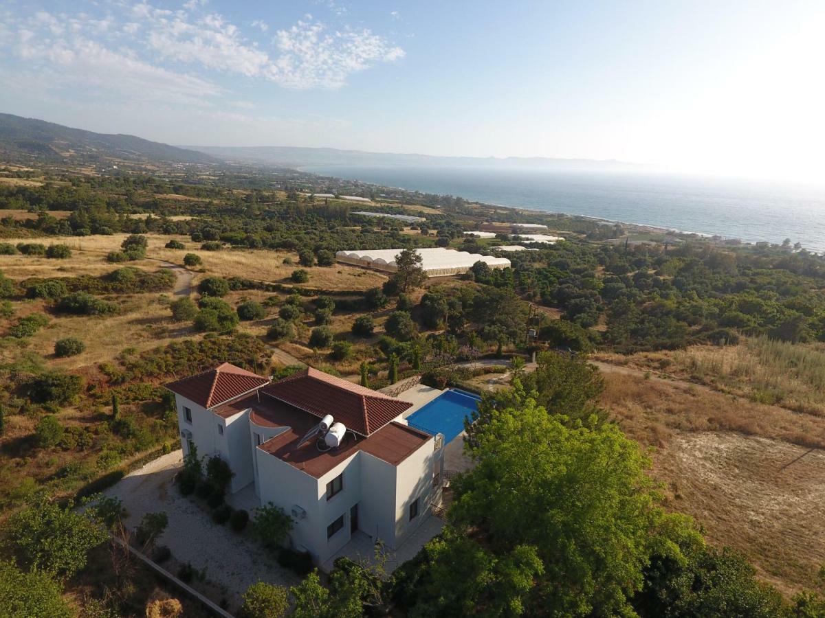 Martika Luxury Villa Agia Marina  Dış mekan fotoğraf