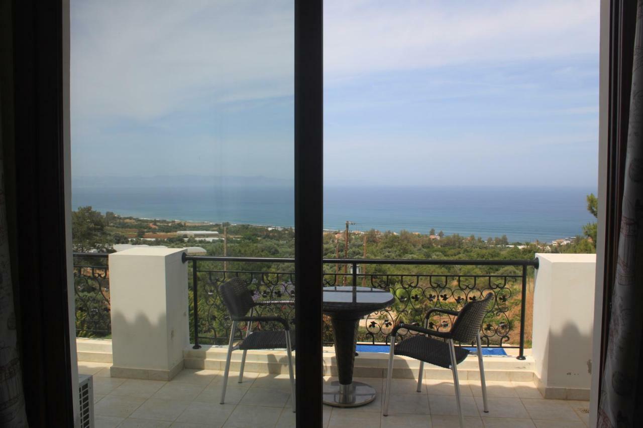 Martika Luxury Villa Agia Marina  Dış mekan fotoğraf